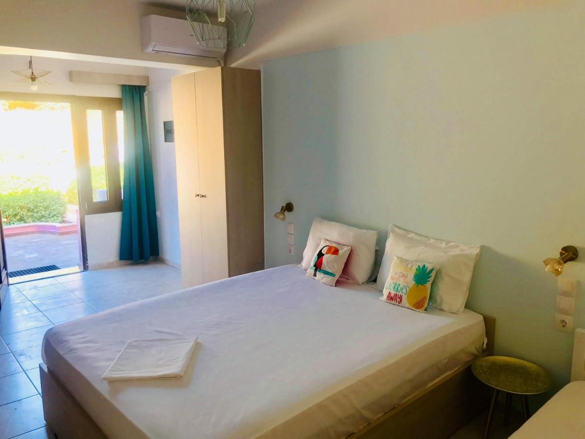 Golden View Apartments Myrina Limnos Luaran gambar